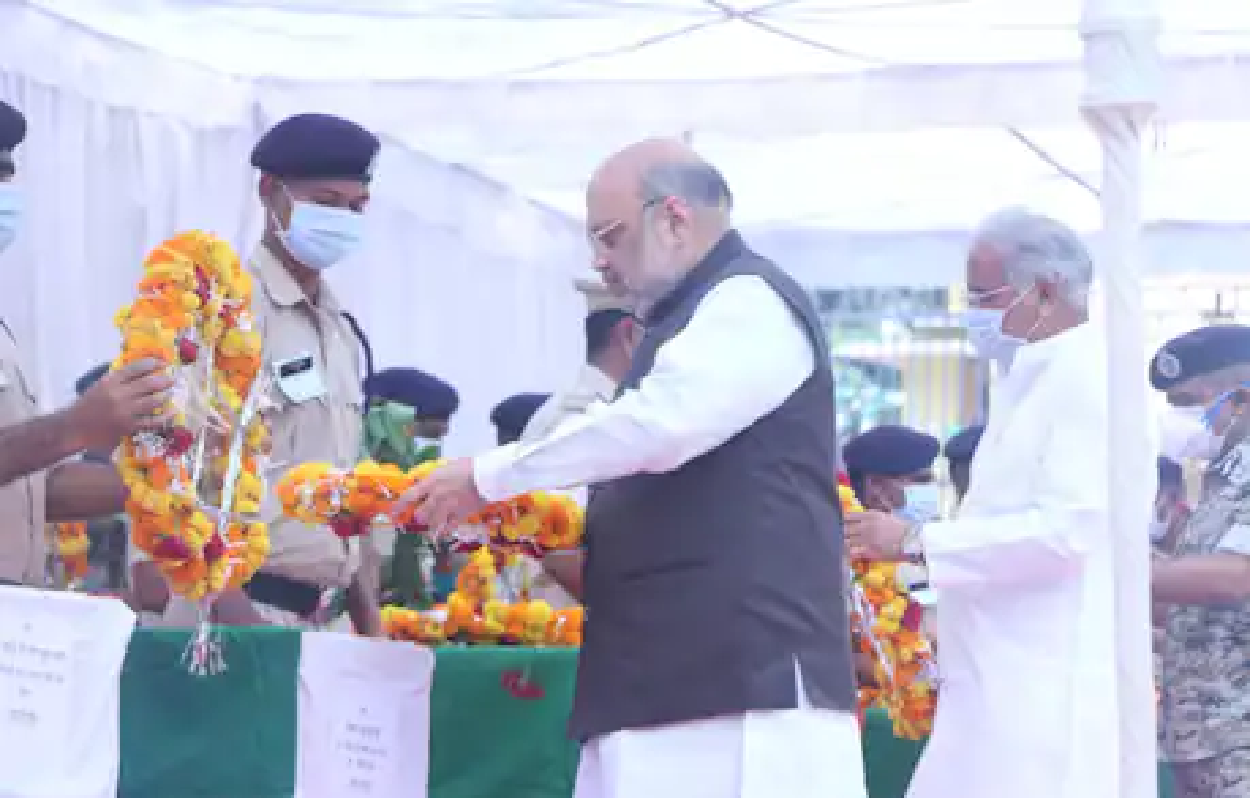 बीजापुर में शहीदों के परिजनों को मिलेंगे 80 लाख रुपये, नौकरी की प्रक्रिया जल्द करने के निर्देश
